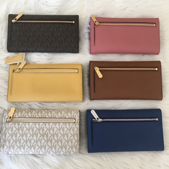 New mk jet set travel Large trifold wallet - Picture 4 of 7